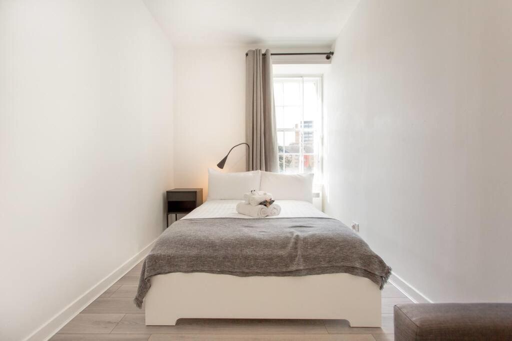 Modern & Bright 1 Bed For 4 Close To City Centre! Apartamento Edimburgo Exterior foto